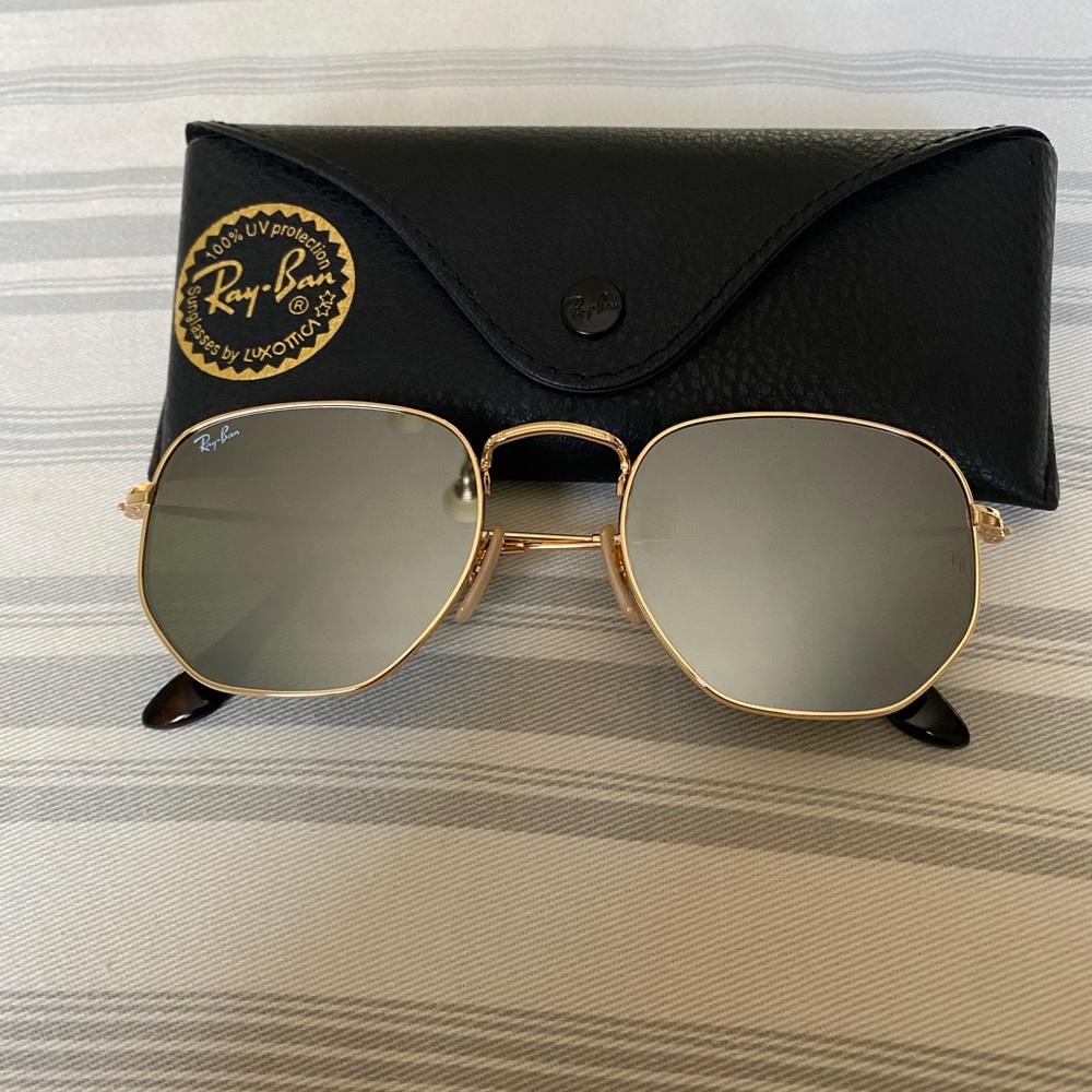 NWT hexagonal Ray Ban - gold frame silver lens